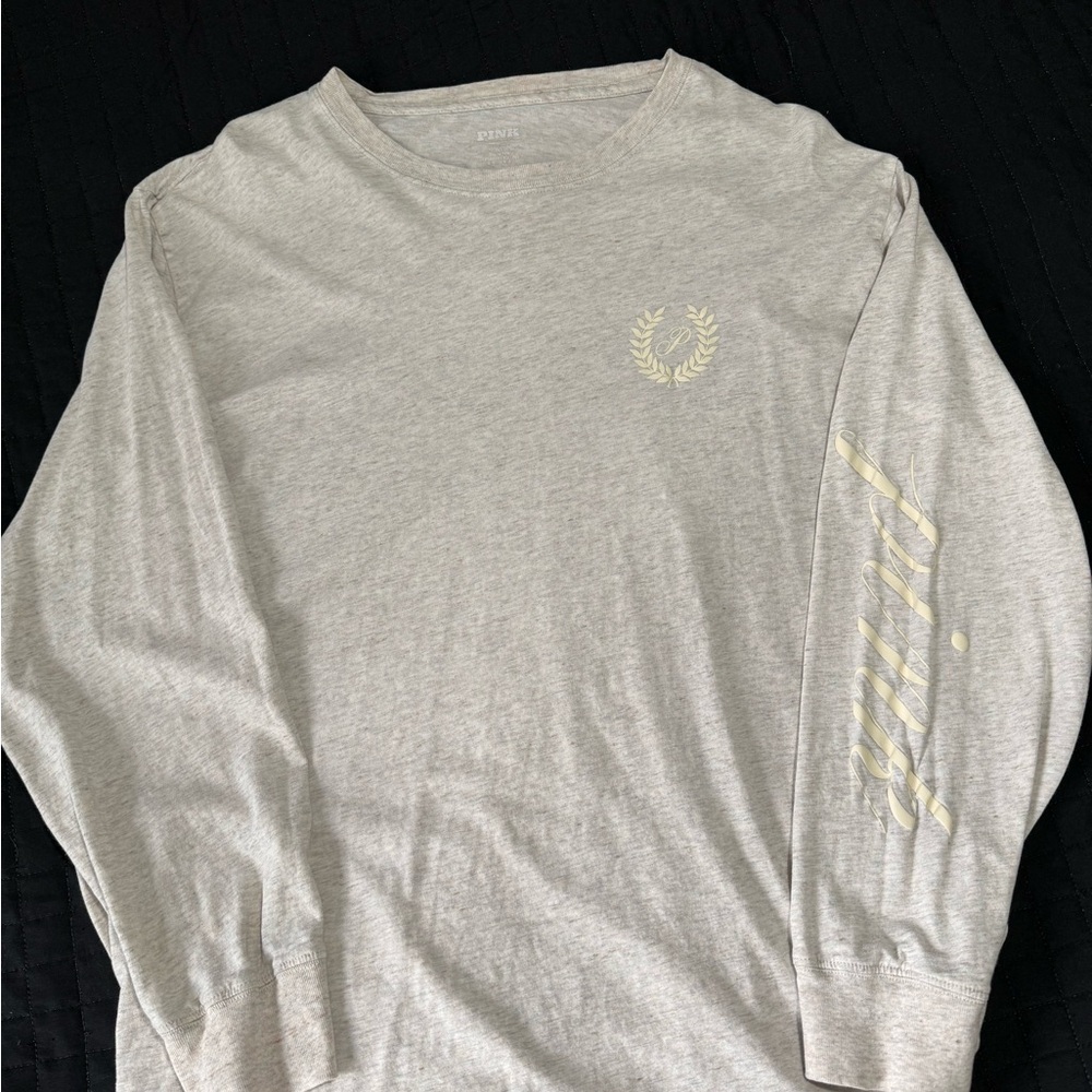 PINK Victoria's Secret Light Gray Long Sleeve Tee